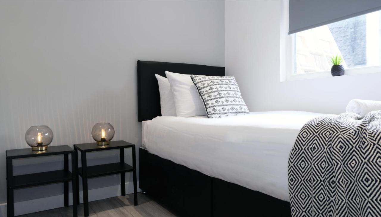 The Kop End Hotel By Serviced Living ليفربول المظهر الخارجي الصورة