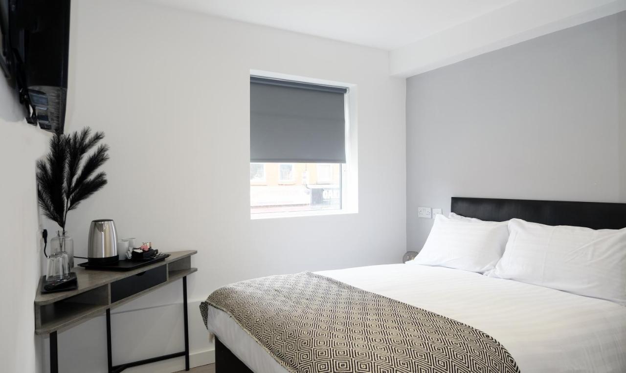 The Kop End Hotel By Serviced Living ليفربول المظهر الخارجي الصورة